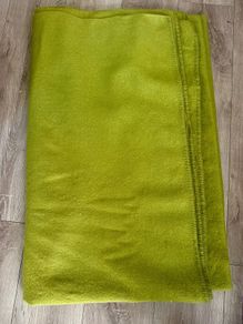 Green wool blanket, double bed size