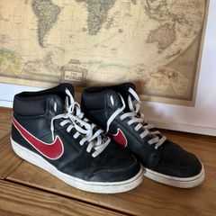 Nike trainers