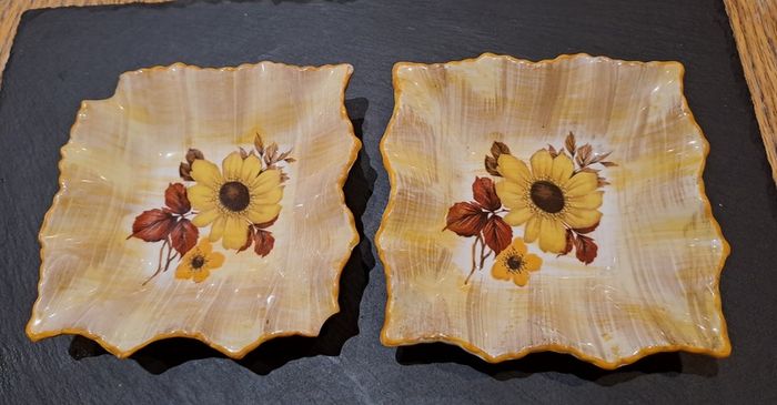 Vintage Old Foley trinket dish James Kent