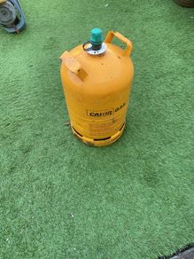 Gas bottle