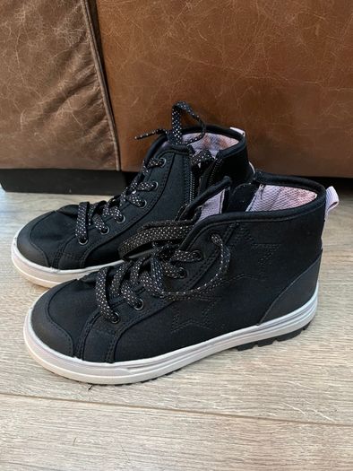 F&F black lace-up hi-tops with side zip