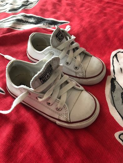 Converse white leather size 7