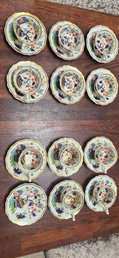 Japanese-inspired Imari pattern with cobalt blue, red, and gold gilding china