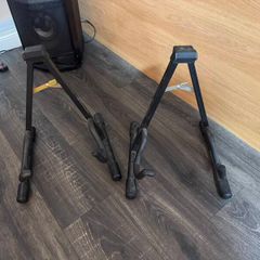 Guitar stand X2