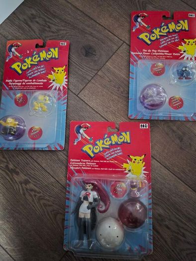 Vintage Tomy Pokemon Figures