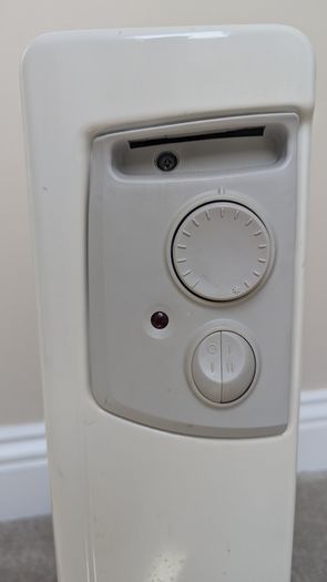 Electric oil filled radiator