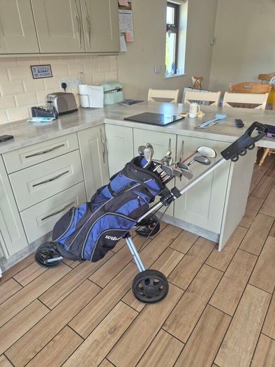 Golf Set & Trolley