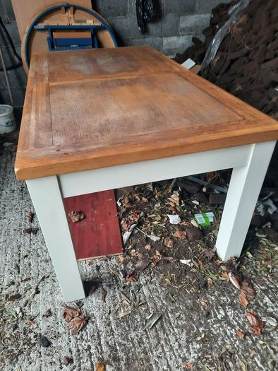kitchen tables