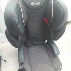 Graco Booster Car Seat (6-10 year olds)