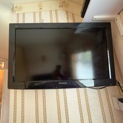 TV 32 inch