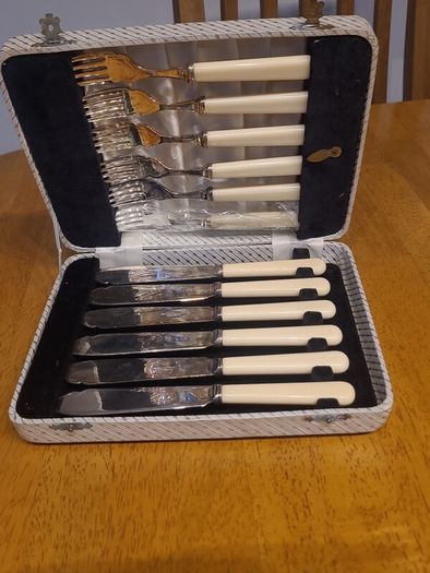 Vintage Sheffield silver Fish Cutlery Set W/ Faux Bone Handles