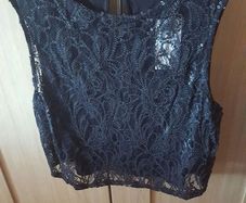 New look Ladies sequin crop top