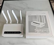 GL-X2000 Spitz Plus WiFi 6 4G Router