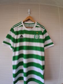 Celtic Jersey. Official Adidas Mens Home Jersey.  No Sponsors Logo Version. Collect In Dublin Or Receive Via Post.
