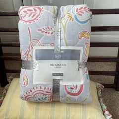 Bnwt grey patterned double