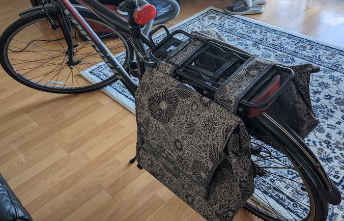 Vercelli Oakland bike, 21 Gear, Shimano