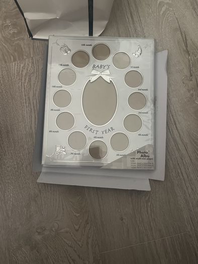 baby photo album