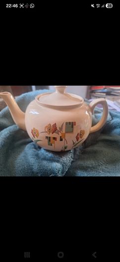 Vintage Carrigware Teapot