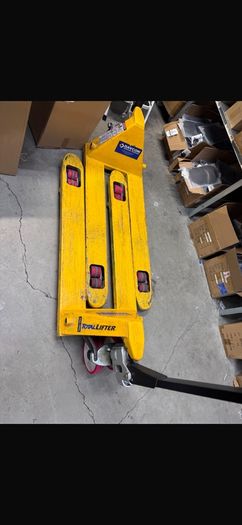 pallet truck