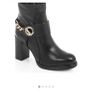 woman's Boots Image 3