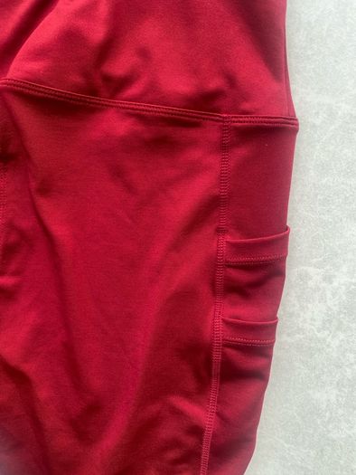Burgundy leggings