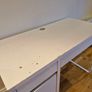 Free Ikea Micke Table Image 3