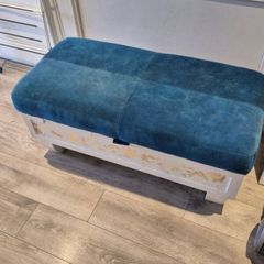 Blanket box