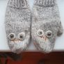 M&S brand Kids hat and matching mittens Image 6