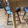 table / chairs Image 3