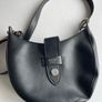 guess handbag Image 4