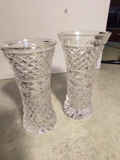 Set Of 2 Small maybe Waterford Crystal Vases Not Stamped In Good Condition. No 30