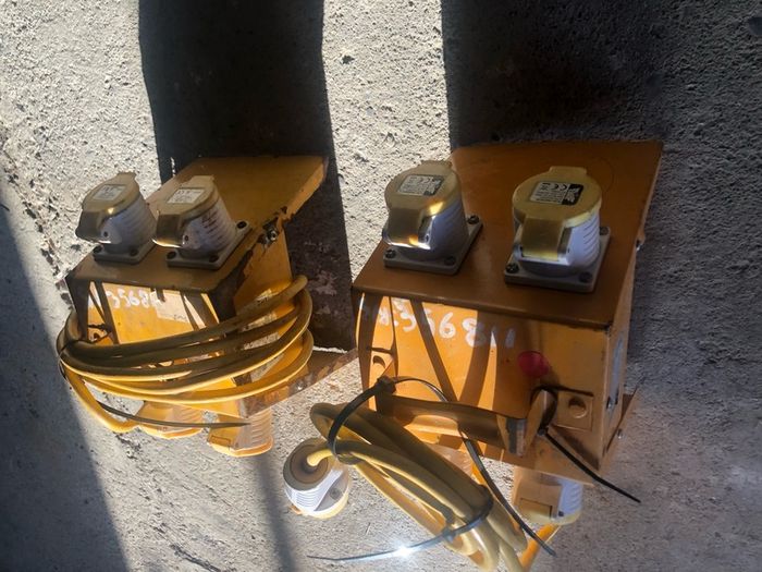 4 Way 110 Volt Splitter boxes