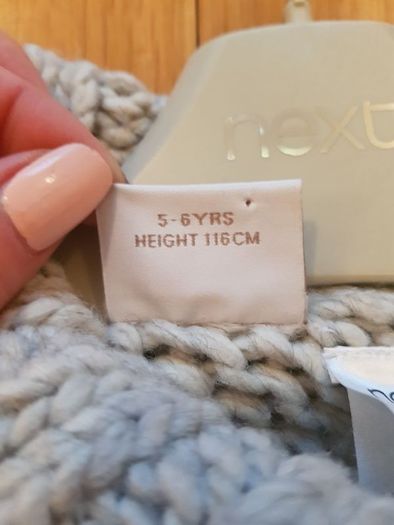 Girl's jumper