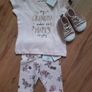 Pretty summer tee with leggings and shoes Image 2