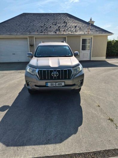 Toyota landcruiser 2019