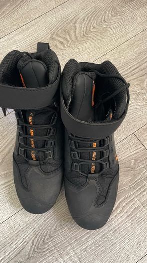 Ixon killer wp boots 42.5 size