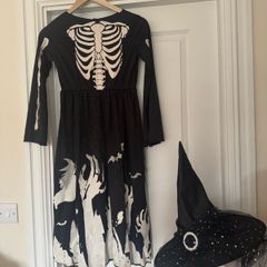 witch costume
