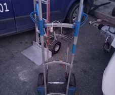 Aluminum hand truck