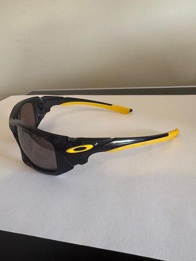 Oakley Livestrong Sunglasses