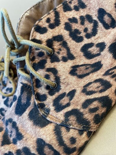 Leopardskin ankle boots