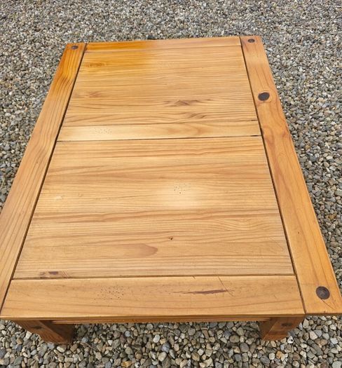 pine cofee table