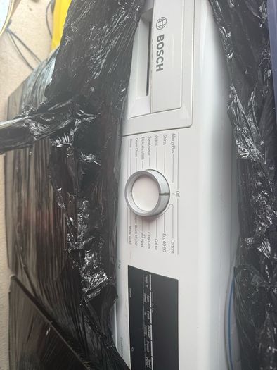Bosch Serie 6 Washing Machine and Dryer