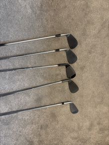 golf clubs perfect for pitch and putt