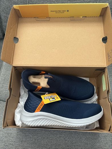 NEW Skechers Hands Free Slip-ins UK 4 EU 37 Unwanted Gift