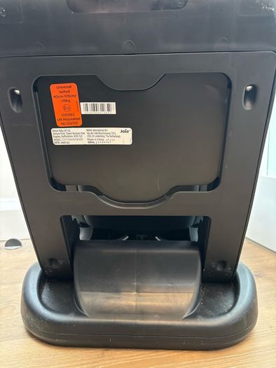 Joie steadi R129 Car Seat - Birth to 4 years - Rear and forward facing.
