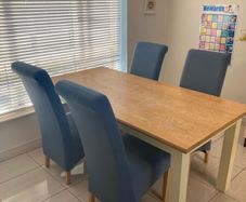 Arnotts Dining Table & 6 Chairs  180 x 90cm