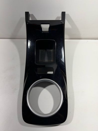 2015 Nissan Leaf Gear shifter surround trim plastic A1l1b54g