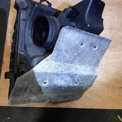 Air filter box with air flow meter a4 b7 2.0tdi