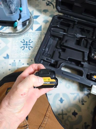 Bostitch cordless stapler