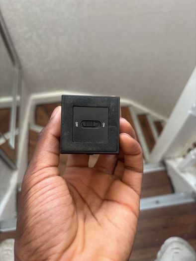 portable speaker (bush)